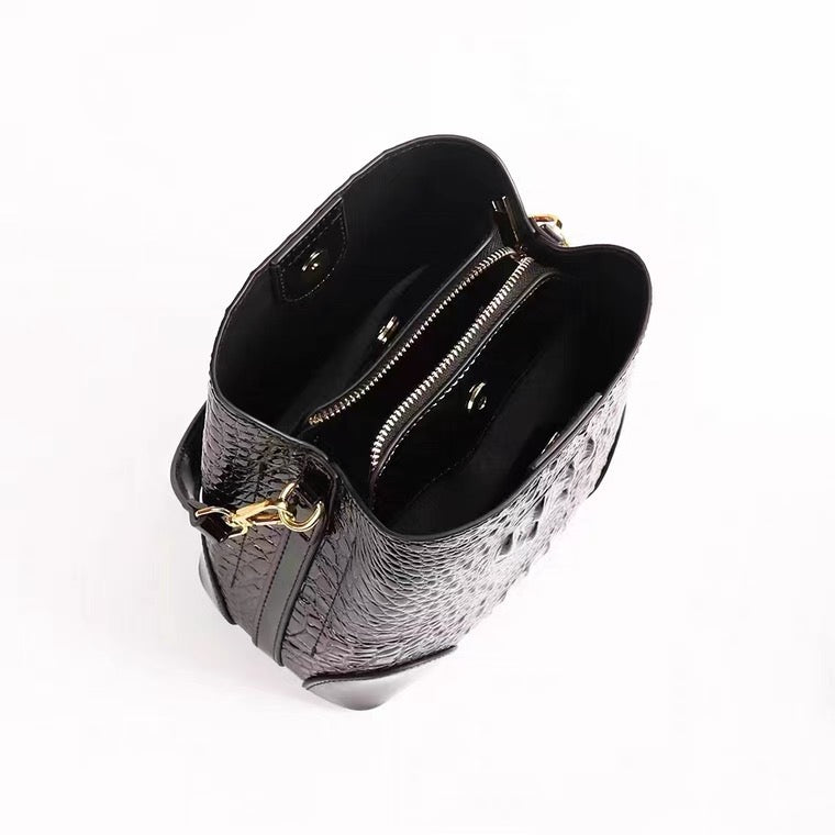 Handbag - Black Crocodile Skin Motif