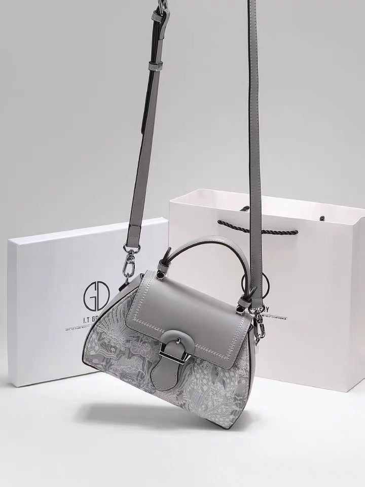 Clutch - Blue - Embroidered Pattern