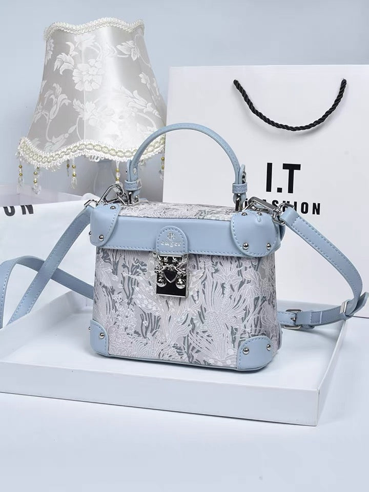 Clutch - Blue Leather Trim Box - Nature Pattern