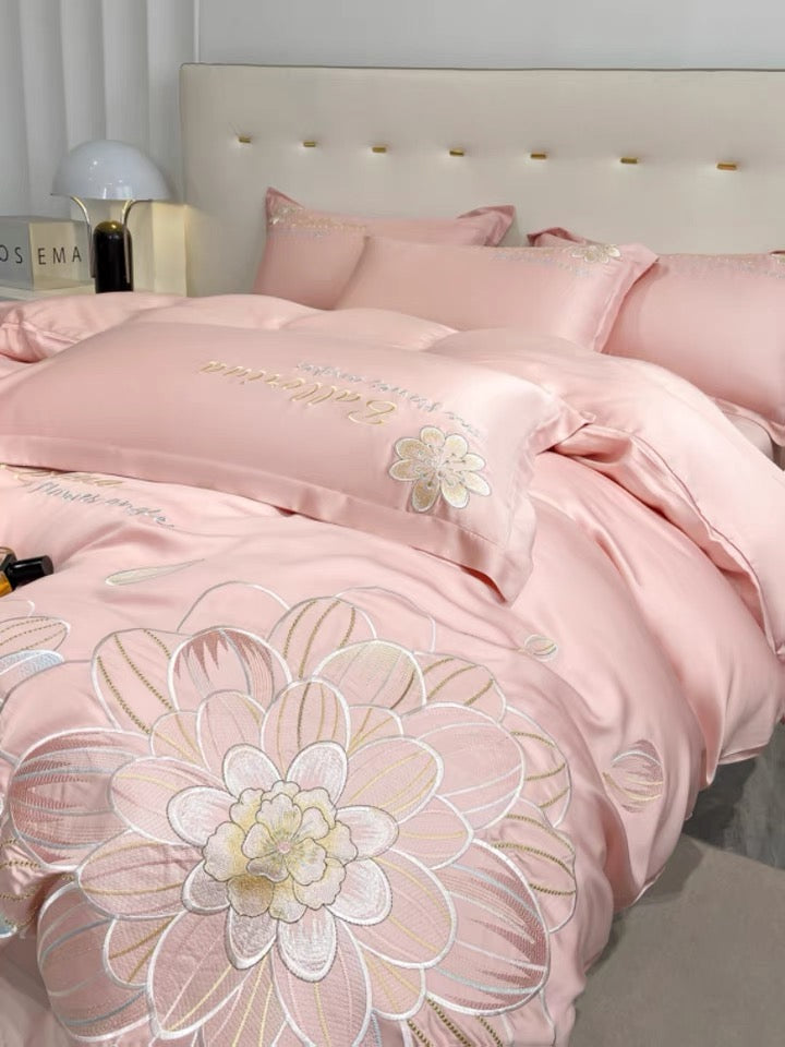 Bedding Sheets and Comforters